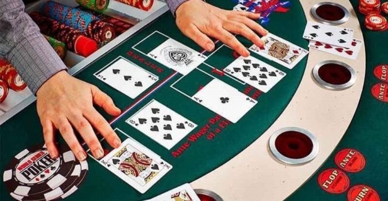 Trường hợp lá bài tẩy tốt Hand Poker sẽ xuất hiện khi nào?v